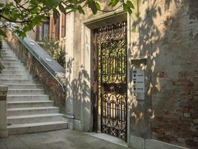 Luxury Apartment On The Grand Canal Венеція Екстер'єр фото